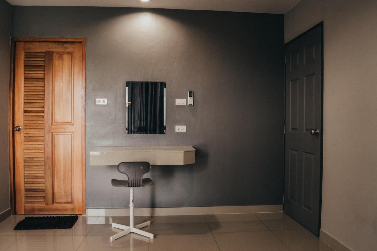 Baan Pakdi Apartment *