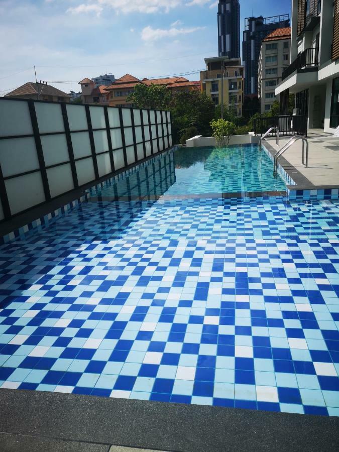 Apartment Baan Pakdi *